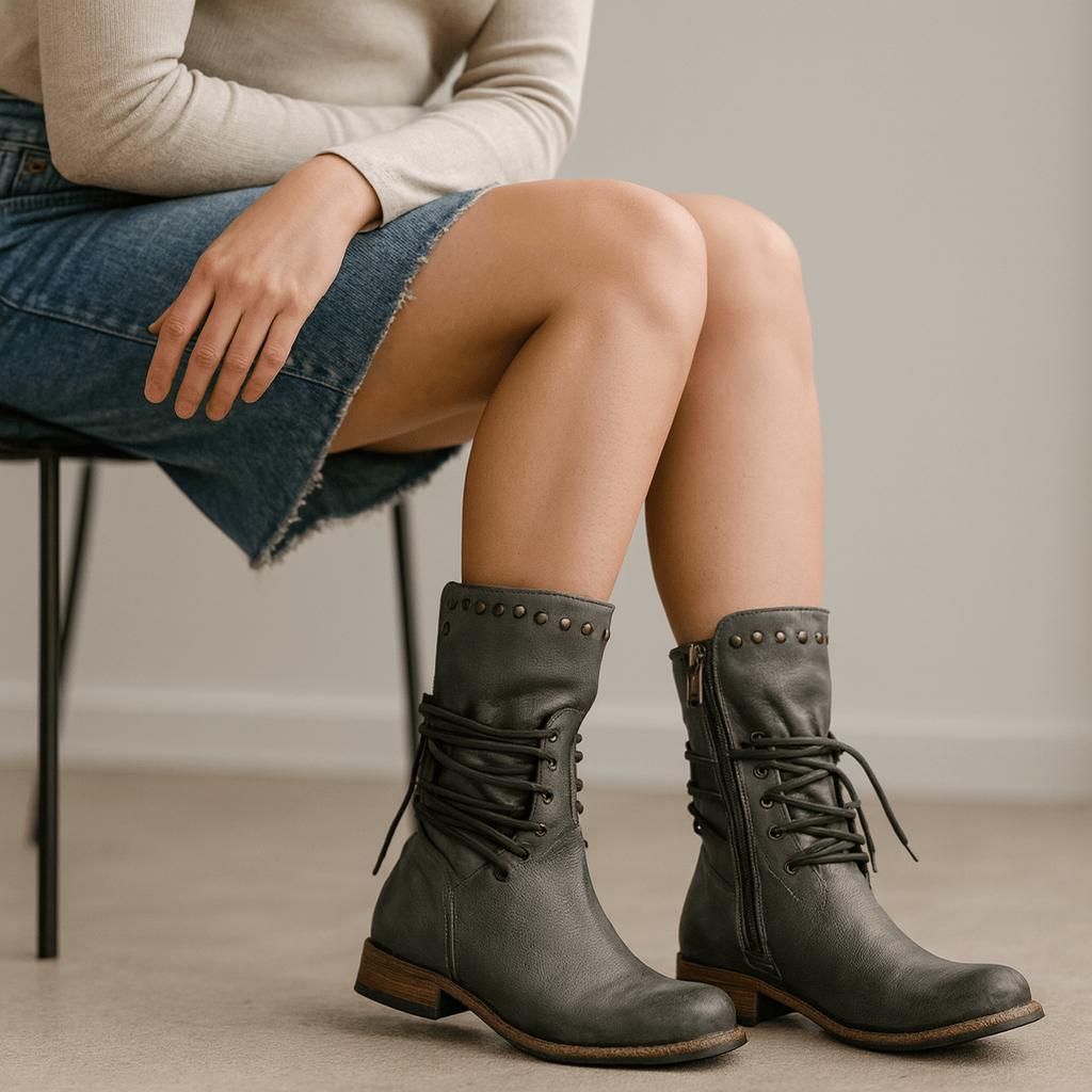 Sznurowane buty do połowy łydki