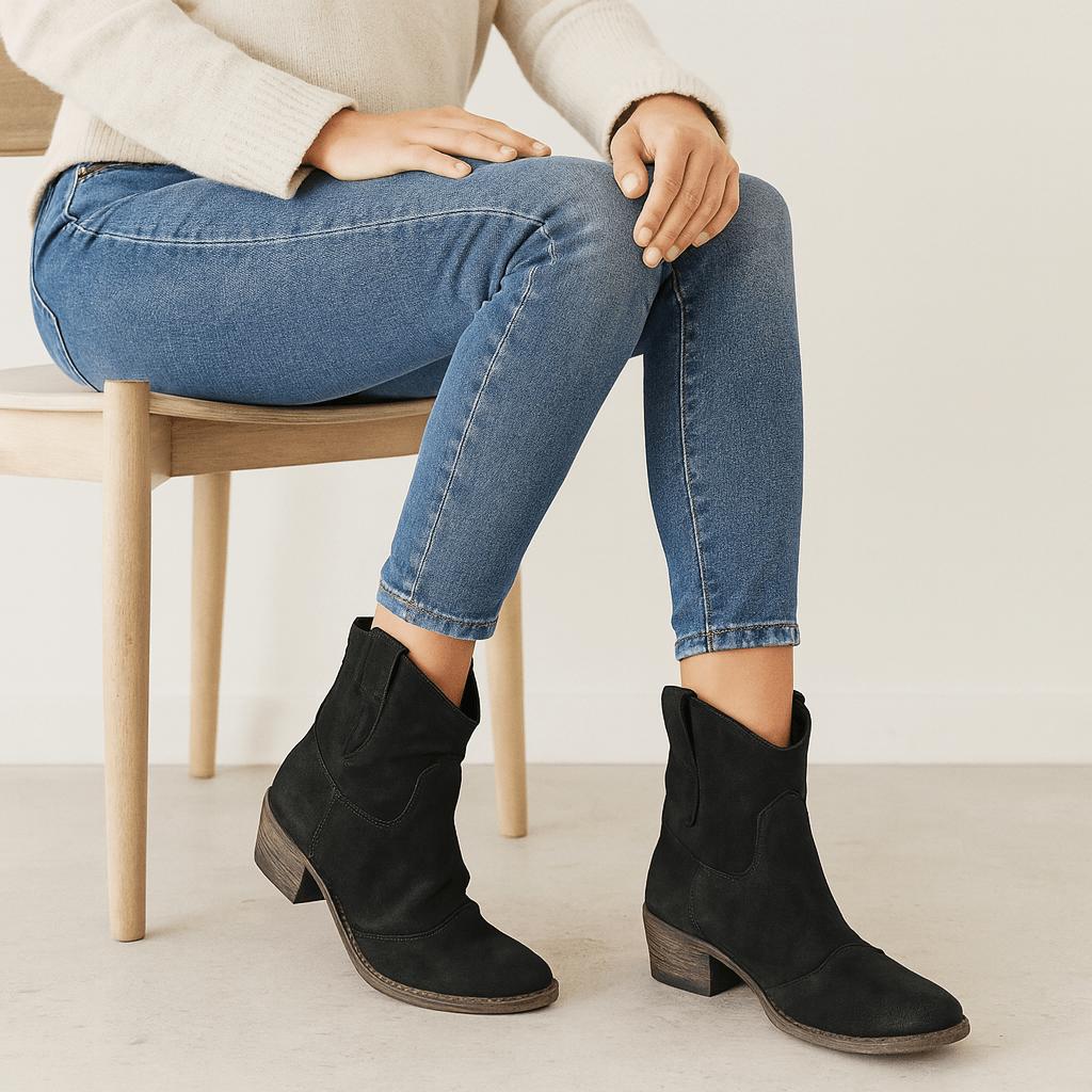 Zamszowe botki w stylu western